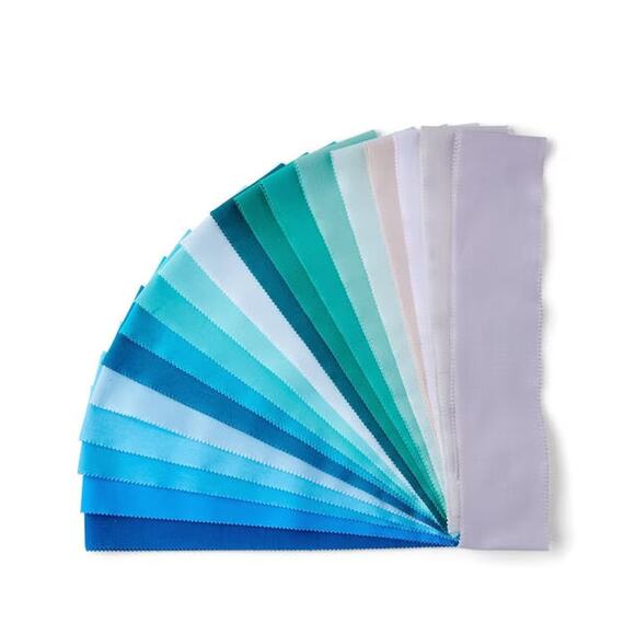 Shallow Waters Colorstory Fat Quarter Bundle by Kona for Robert Kaufman - Picture 3 of 5